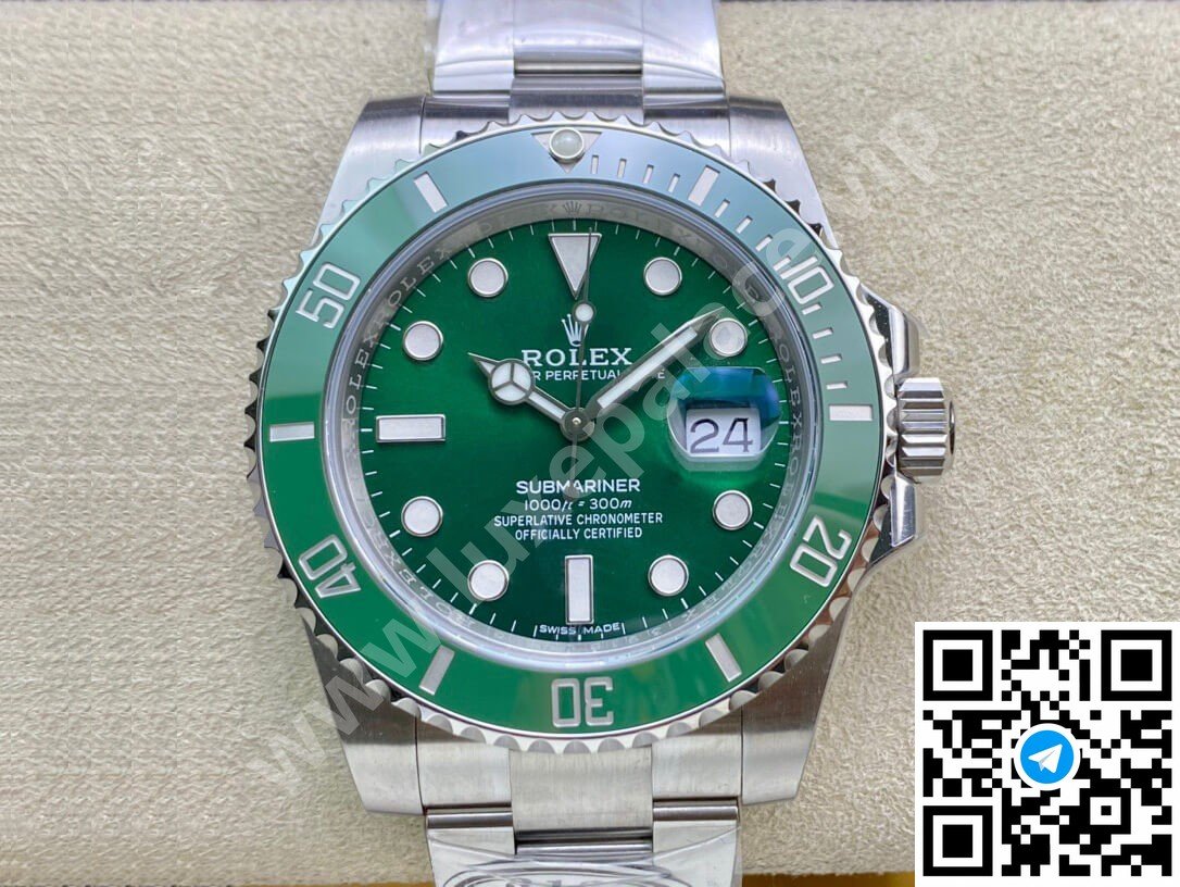 Rolex Submariner “Starbucks” Stainless Steel 41mm Ref. 126610LV