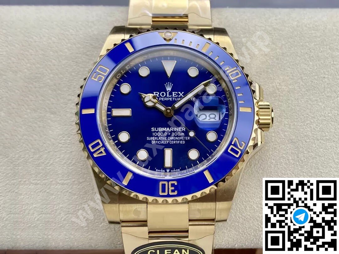 Rolex Submariner “Bluesy” Yellow Gold 41mm Ref. 126618LB