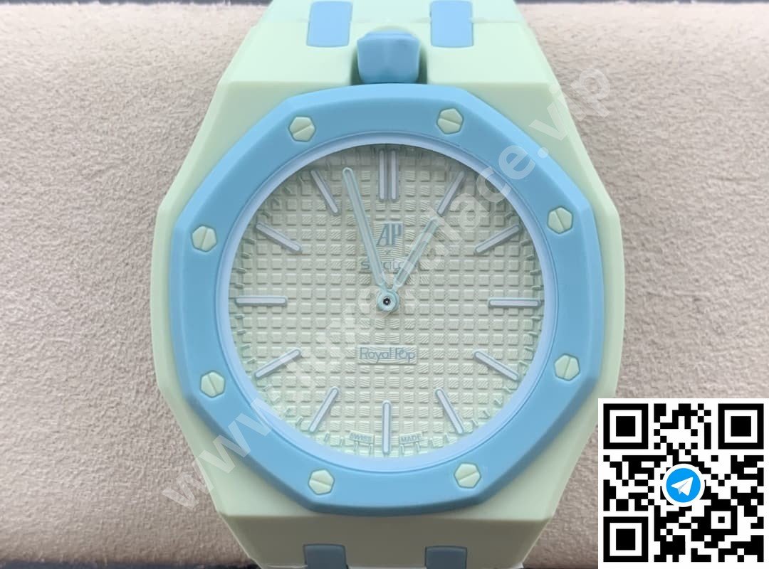 Audemars Piguet AP x Swatch “Blaue Acht” Bioceramic Inc. Extra Rubber Strap 40mm Ref. SSX03L101N